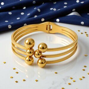 🆕️18K Gold Plated Bangle Bracelet Trendy Women's Stainless Steel Jewelry